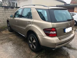 Gold Gebraucht 2008 Mercedes ML320 SUV | 9.900 € (Guter Preis)