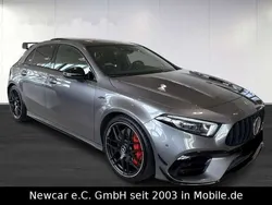 Mountaingrau met. Gebraucht 2021 Mercedes A45 AMG AMG Kleinwagen | 51.407 € (Etwas zu teuer)
