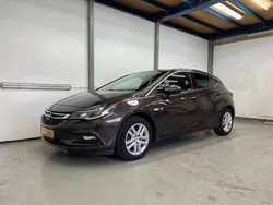 Braun Gebraucht 2016 Opel Astra Dynamic Limousine | 10.999 € (Fairer Preis)