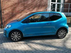 Andere außenfarben Gebraucht 2017 VW up! Sound Kleinwagen | 7.090 € (Teuer)