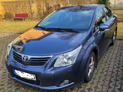 Blau Gebraucht 2009 Toyota Avensis Limousine | 5.800 € (Guter Preis)