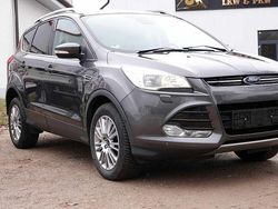 Grau Gebraucht 2016 Ford Kuga Titanium SUV | 10.500 € (Fairer Preis)