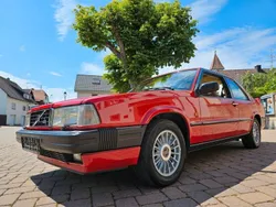 Rot Gebraucht 1987 Volvo 780 Coupé | 11.550 €