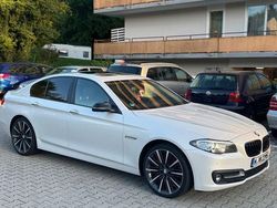 Weiß Gebraucht 2015 BMW 528 Limousine | 20.999 €