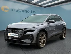 Grau Gebraucht 2023 Audi Q4 e-tron S-Line SUV | 36.799 € (Fairer Preis)