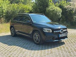 Schwarz Gebraucht 2021 Mercedes GLB220 AMG line SUV | 27.390 € (Fairer Preis)