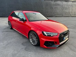 Rot Gebraucht 2019 Audi RS4 Performance Kombi | 59.999 € (Fairer Preis)