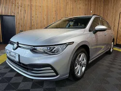 Silber Gebraucht 2023 VW Golf VIII Life Kombi | 22.900 € (Guter Preis)