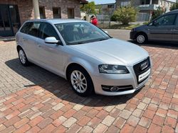 Silber Gebraucht 2013 Audi A3 Sportback Attraction Kleinwagen | 11.900 € (Superpreis)