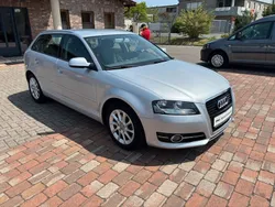 Silber Gebraucht 2013 Audi A3 Sportback Attraction Limousine | 12.700 € (Fairer Preis)