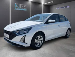 Weiß Neu 2024 Hyundai i20 Select Limousine | 18.310 € (Fairer Preis)