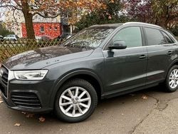 Grau Gebraucht 2018 Audi Q3 Sport SUV | 16.490 € (Guter Preis)