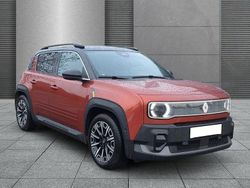Terracottabraun+blackpearlsch Gebraucht 2025 Renault R4 Iconic Kleinwagen | 33.579 €