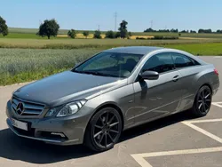 Silber Gebraucht 2009 Mercedes E350 Coupé | 13.390 € (Fairer Preis)