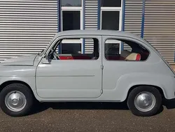 Grau Gebraucht 1960 Fiat 600 Kleinwagen | 10.990 €