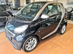 Schwarz Gebraucht 2014 Smart ForTwo Electric Drive Coupé | 6.150 € (Etwas zu teuer)