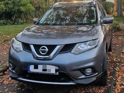 Silber Gebraucht 2016 Nissan X-Trail SUV | 10.000 €
