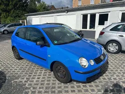 Blau Gebraucht 2002 VW Polo Basis Kleinwagen | 850 € (Fairer Preis)