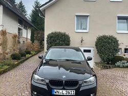 Schwarz Gebraucht 2011 BMW 320 Efficient Dynamics Limousine | 5.790 € (Fairer Preis)