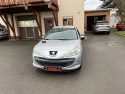 Lackierung aluminiumgrau/meta Gebraucht 2009 Peugeot 206+ Basis Kleinwagen | 1.999 € (Guter Preis)