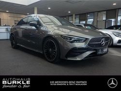 Grau Gebraucht 2024 Mercedes CLA200 AMG Limousine | 37.660 € (Etwas zu teuer)