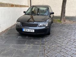 Schwarz Gebraucht 1999 VW Passat Limousine | 999 € (Superpreis)