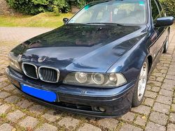 Blau Gebraucht 2002 BMW 530 Limousine | 1.600 € (Superpreis)