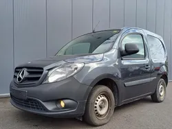 Grau Gebraucht 2018 Mercedes Citan 109 Van / Kleinbus | 6.990 € (Superpreis)