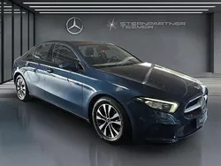 Denimblau metallic Gebraucht 2021 Mercedes A180 Limousine | 22.680 € (Guter Preis)