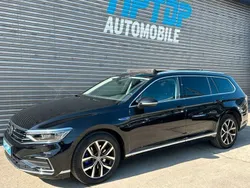 Deep black perleffekt Gebraucht 2020 VW Passat GTE Kombi | 23.990 € (Fairer Preis)