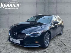 Jet black (schwarz) Neu 2024 Mazda 6 Center-Line Kombi | 32.399 € (Etwas zu teuer)