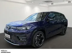 Violett Gebraucht 2025 VW Tayron R-line SUV | 57.980 €