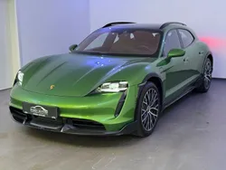 Grün Gebraucht 2022 Porsche Taycan Cross Turismo Limousine | 87.950 € (Superpreis)
