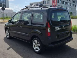 Schwarz Gebraucht 2013 Peugeot Partner Van / Kleinbus | 8.599 € (Etwas zu teuer)