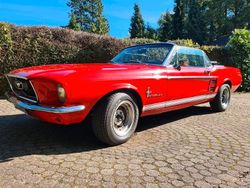 Rot Gebraucht 1967 Ford Mustang Cabrio | 38.500 €
