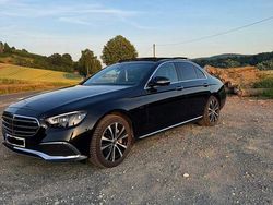 Schwarz Gebraucht 2020 Mercedes E300 Limousine | 35.500 € (Etwas zu teuer)