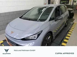 Vaporgrau Gebraucht 2023 Cupra Born Kleinwagen | 24.990 € (Guter Preis)