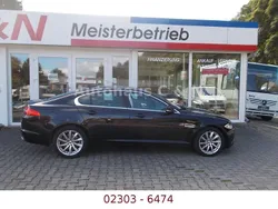 Schwarz Gebraucht 2014 Jaguar XF Limousine | 8.490 €