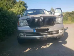 Grau Gebraucht 2005 Lincoln Navigator SUV | 5.900 €