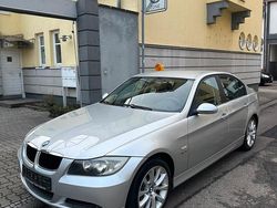 Silber Gebraucht 2006 BMW 320 Limousine | 8.500 € (Teuer)