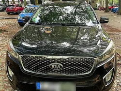 Schwarz Gebraucht 2016 Kia Sorento Platinum Edition SUV | 19.500 € (Fairer Preis)