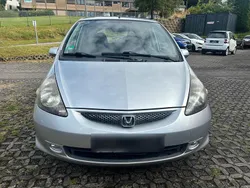 Silber Gebraucht 2008 Honda Jazz Kleinwagen | 1.600 €