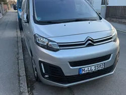 Silber Gebraucht 2018 Citroën Jumpy Van / Kleinbus | 14.800 € (Fairer Preis)