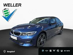 Phytonicblau (blau) Gebraucht 2021 BMW 330e Advantage Limousine | 28.790 € (Fairer Preis)