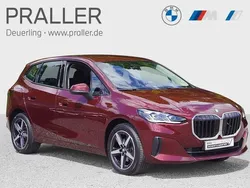 Piemont rot Gebraucht 2024 BMW 216 Active Tourer Van / Kleinbus | 29.750 € (Fairer Preis)