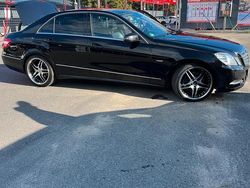 Schwarz Gebraucht 2010 Mercedes E350 Avantgarde Limousine | 13.500 € (Teuer)