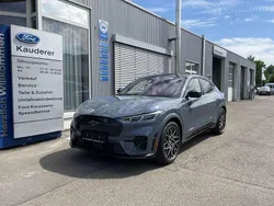 Vapor blue metallic Gebraucht 2023 Ford Mustang Mach-E GT SUV | 53.490 € (Fairer Preis)