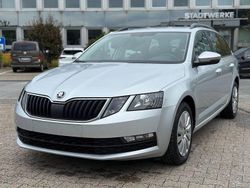 Silber Gebraucht 2018 Skoda Octavia Active Kombi | 9.980 € (Superpreis)