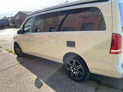 Grau Gebraucht 2023 Mercedes V220 Marco Polo Van / Kleinbus | 71.999 € (Teuer)