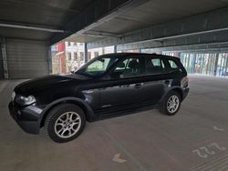 Schwarz Gebraucht 2009 BMW X3 SUV | 7.000 € (Fairer Preis)
